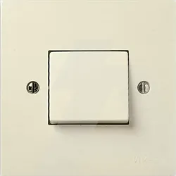 06212 | 1P 10AX reversing switch ivory