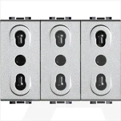 NT4180/3 | Uticnica 2P+E 10/16A EU-3X1M